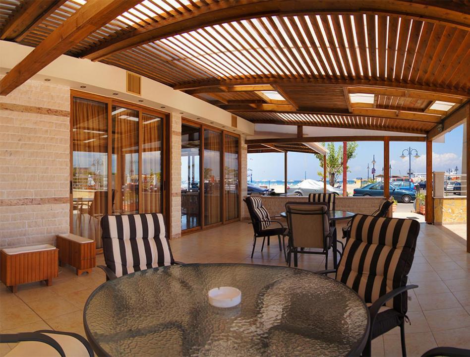 Hotel Ionion Kastro-Kyllini Kültér fotó