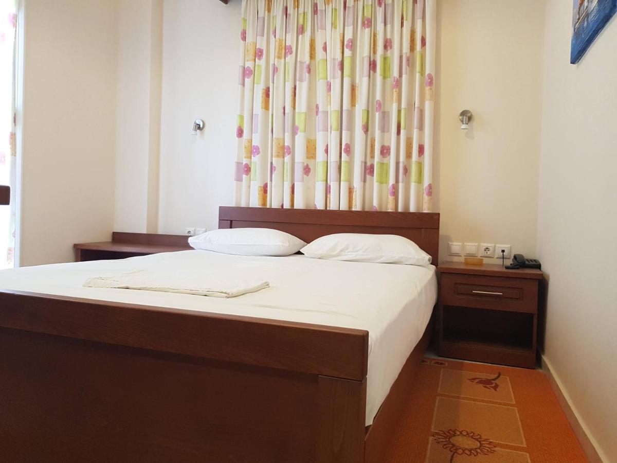 Hotel Ionion Kastro-Kyllini Kültér fotó